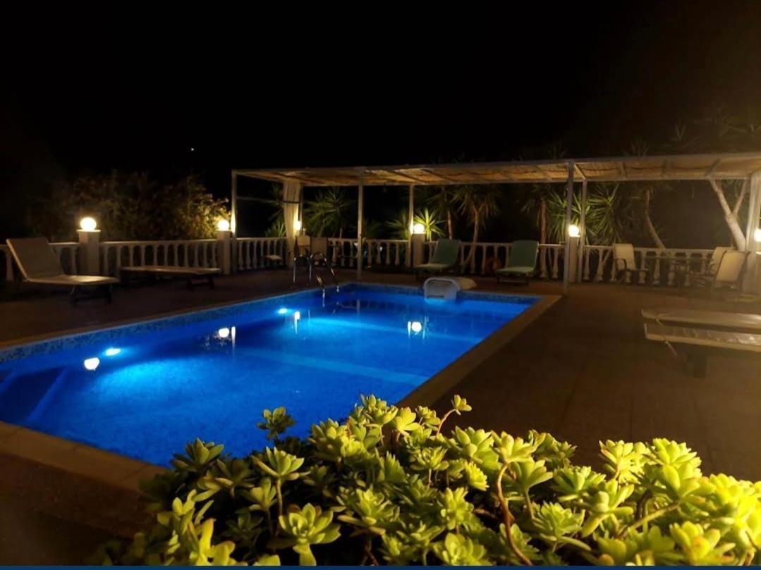 Georgia Apartments Stafylos Ngoại thất bức ảnh