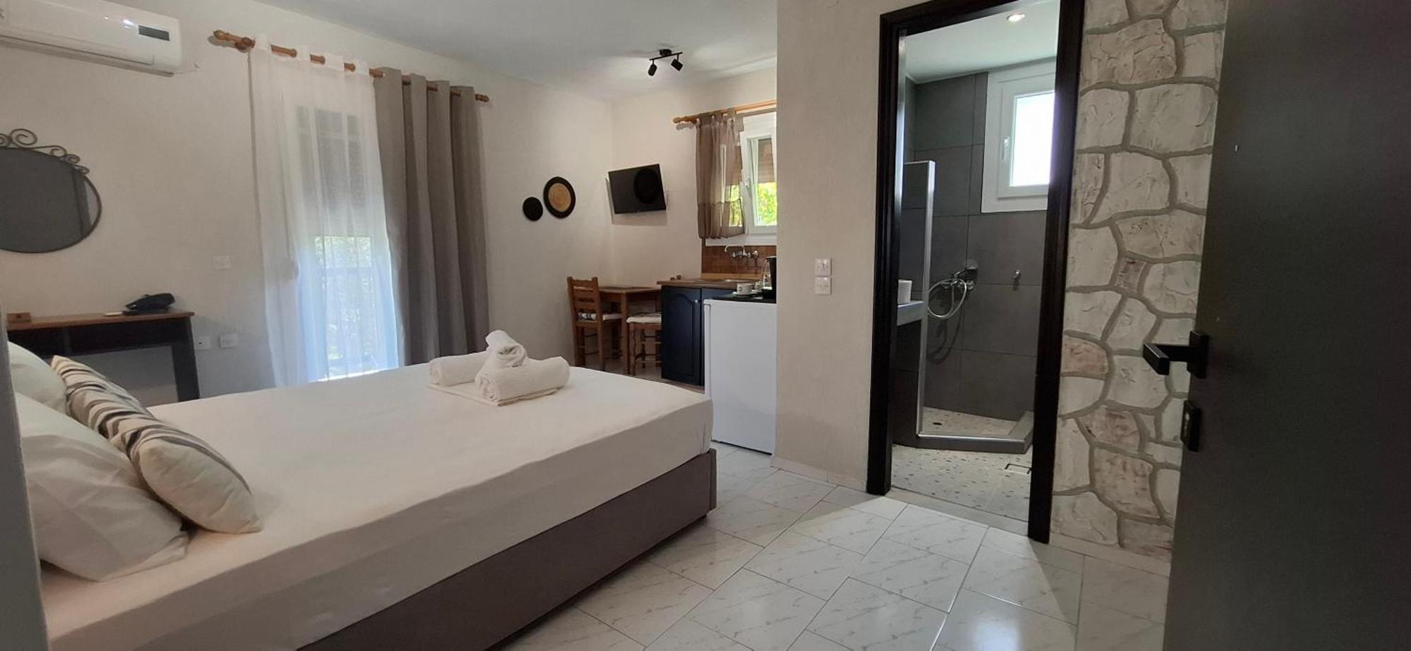 Georgia Apartments Stafylos Ngoại thất bức ảnh