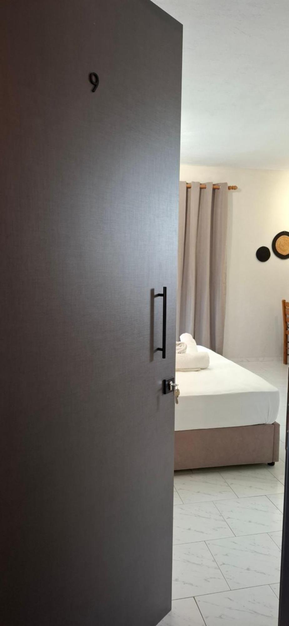 Georgia Apartments Stafylos Ngoại thất bức ảnh